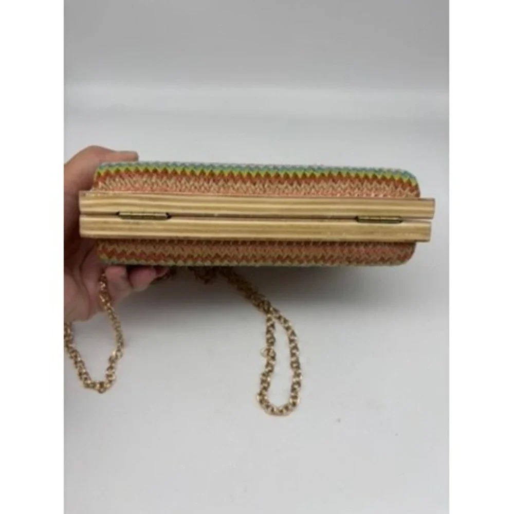 Bohemian Woven Chevron Clutch Multi-Color Wood Frame Ball Clasp Chic